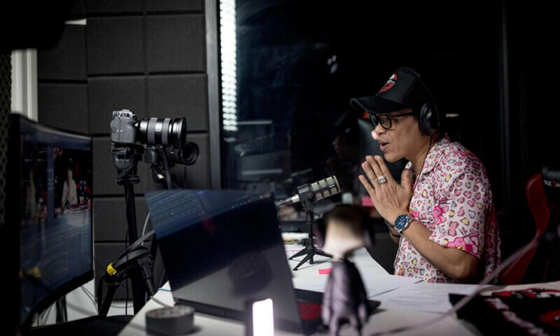 Ghosts in their machines: Thai livestream spooks a new generation
