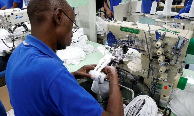 Kenya private sector activity in March; weaker shilling hurts - PMI