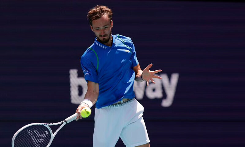 Medvedev says balance key as he adapts game for clay