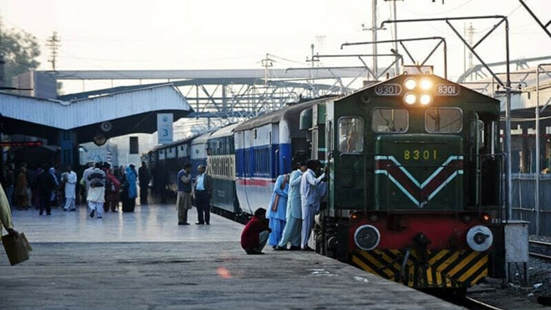 Pakistan Railways to run five special trains on Eid-ul-Fitr