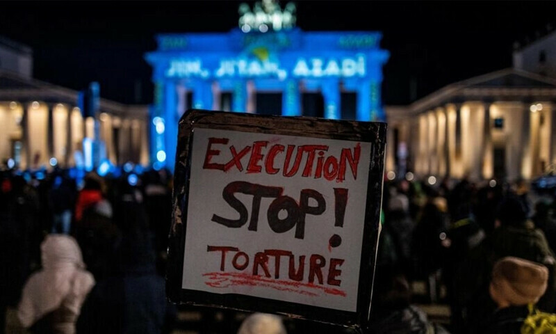 Surge in Iran executions aims to &lsquo;spread fear&rsquo;, rights groups say