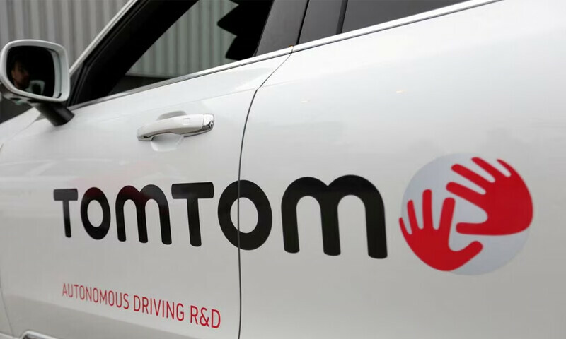 TomTom returns to profit as location tech gains steam