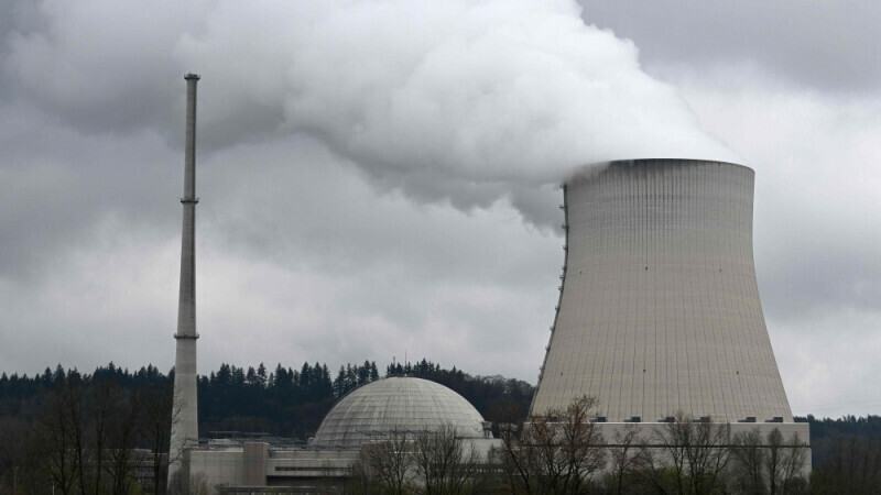 Germany ends nuclear era as last reactors power down