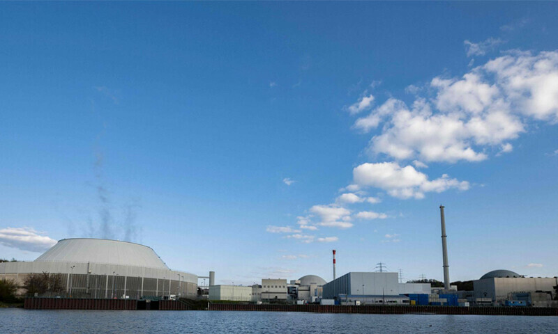 How to decommission a nuclear power plant