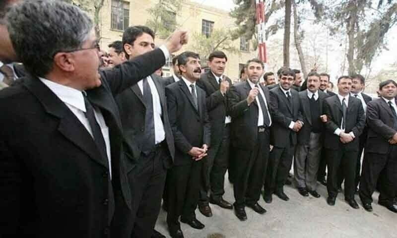 Pakistan Bar Council announces &lsquo;black day&rsquo; against CJP&rsquo;s actions