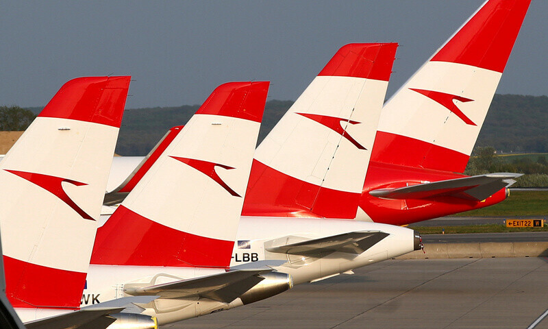 Clogged toilets force Austrian Airlines flight return