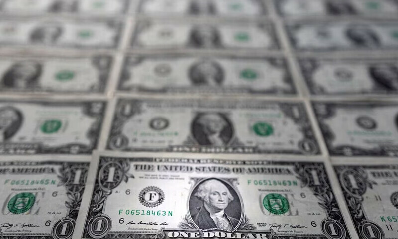 Dollar regains footing as yields rise, Fed outlook weighed