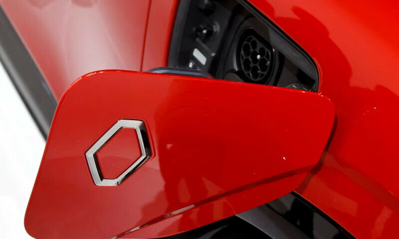 Renault revenues rise 30% in first quarter on higher sales and prices