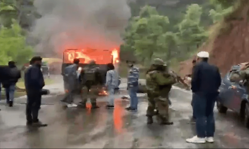 Indian army truck catches fire in Kashmir, 4 killed