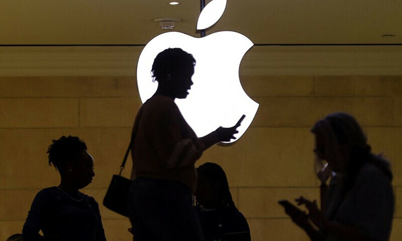 Apple cannot ban links to outside App Store payments, U.S. appeals court says