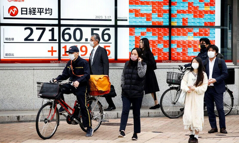 Asian stocks off to shaky start after rout on Wall Street