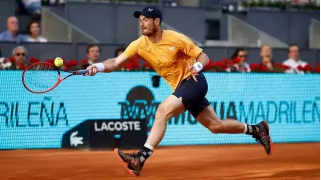 Murray keen to play French Open despite early clay exits