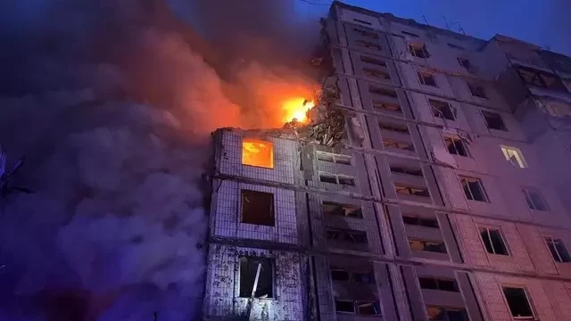 Russia kills at least nine in new wave of air strikes on Ukraine