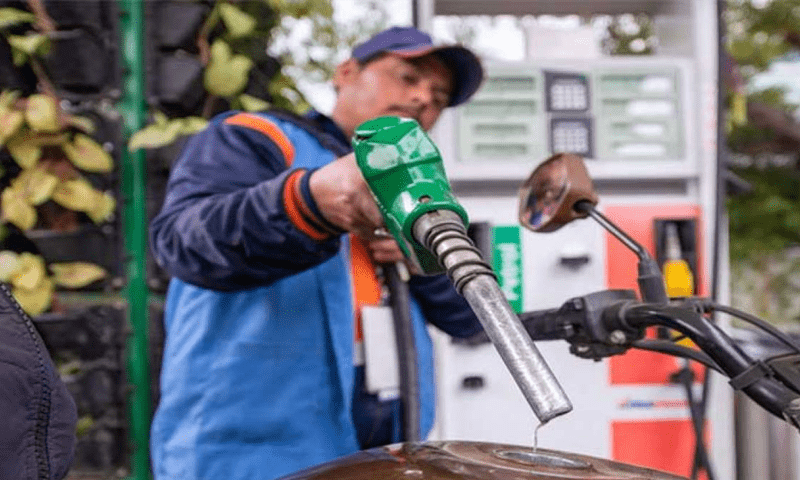 Petrol prices could decrease by Rs5-7: reports