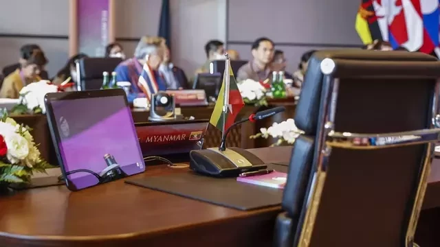 ASEAN at a &lsquo;crossroad&rsquo; as Myanmar violence escalates