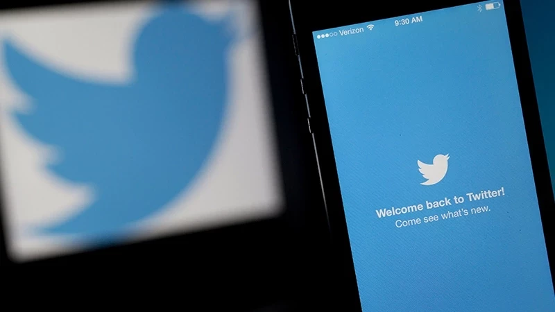 Musk says video and audio calls coming to Twitter