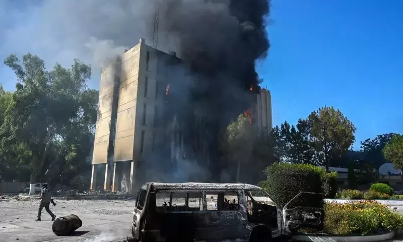 Seven killed in clashes between PTI and law enforcement agencies