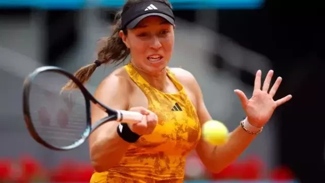 Madrid organisers apologise for denying women&rsquo;s doubles finalists speeches