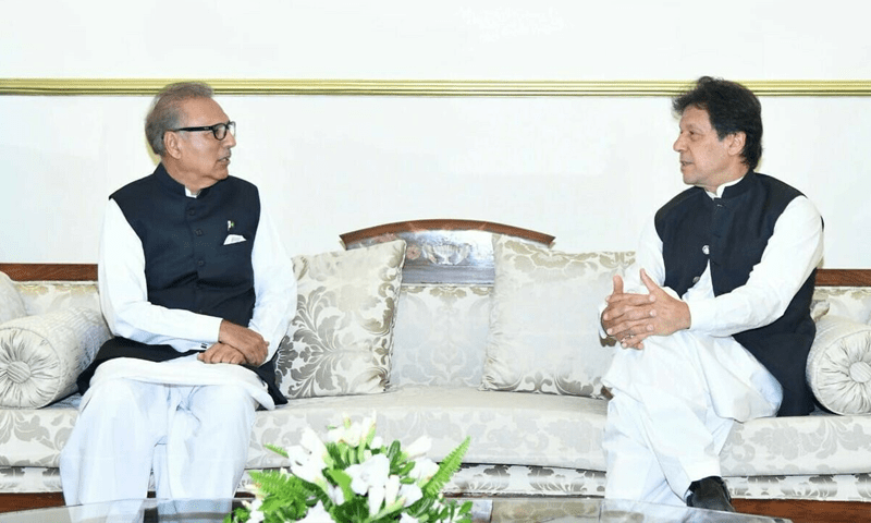 President Alvi calls on Imran at Police guest house