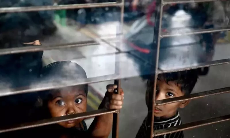 Cyclone Mocha crossing Bangladesh, Myanmar coast: Bangladesh