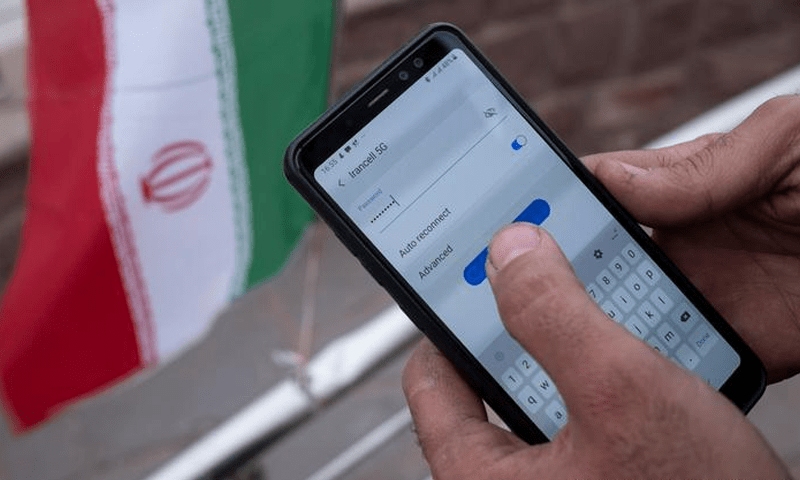 As net tightens, Iranians pushed to take up homegrown apps