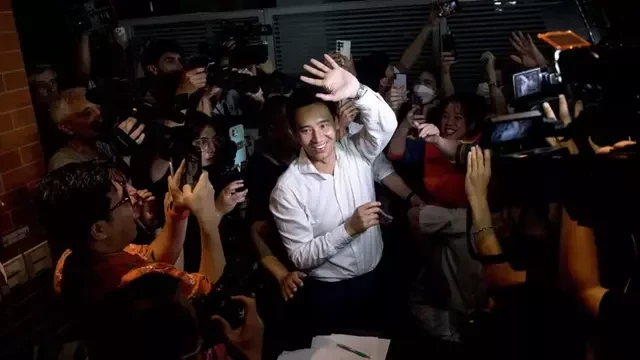 Thais vote overwhelmingly for democracy parties, reject military