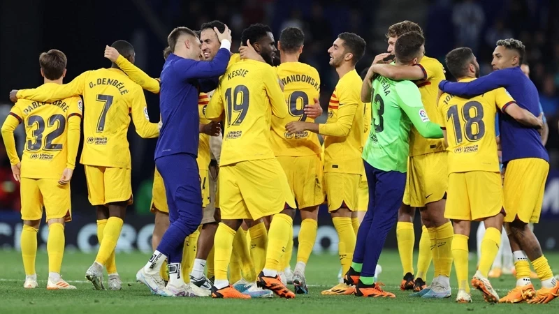 Unbreakable defence, Lewandowski&rsquo;s fast start: How Barca won La Liga