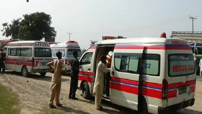 Policeman firing kills one in Swat school