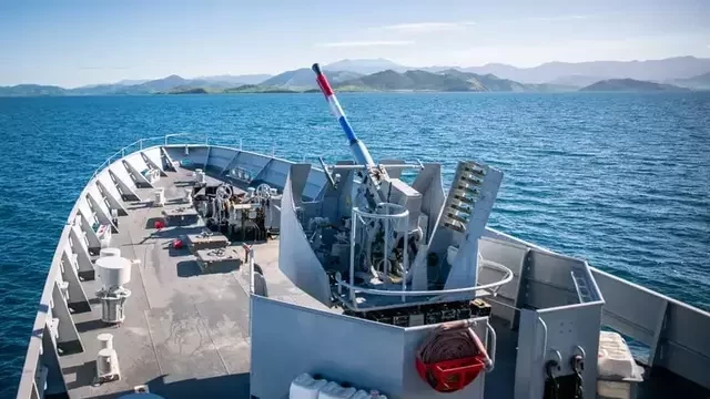 Magnitude 7.7 quake off New Caledonia triggers tsunami warning in South Pacific