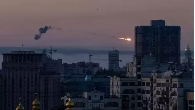 Explosions, but no reported casualties after air raid alerts throughout Ukraine