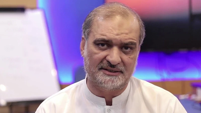 PTI backs JI&rsquo;s Hafiz Naeemur Rehman for Karachi mayor slot