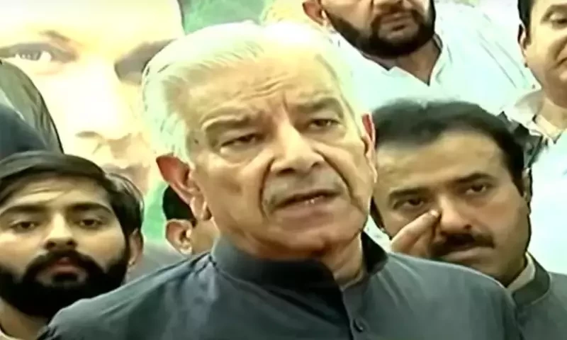 Asif calls for treating attackers of military installations as &lsquo;enemies&rsquo;