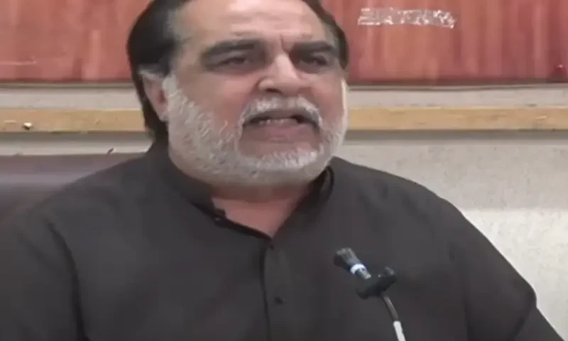 Former Sindh governor Imran Ismail bids &ldquo;goodbye&rdquo; to Imran Khan