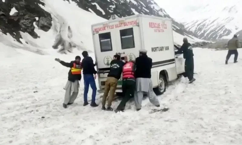 Avalanche in Gilgit Baltistan&rsquo;s Astore kills 11 nomads, injures 13