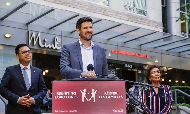 Canada expedites temporary resident visa processing times for spousal applicants