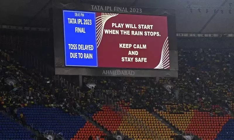 Rain plays spoilsport, IPL final deferred to Monday