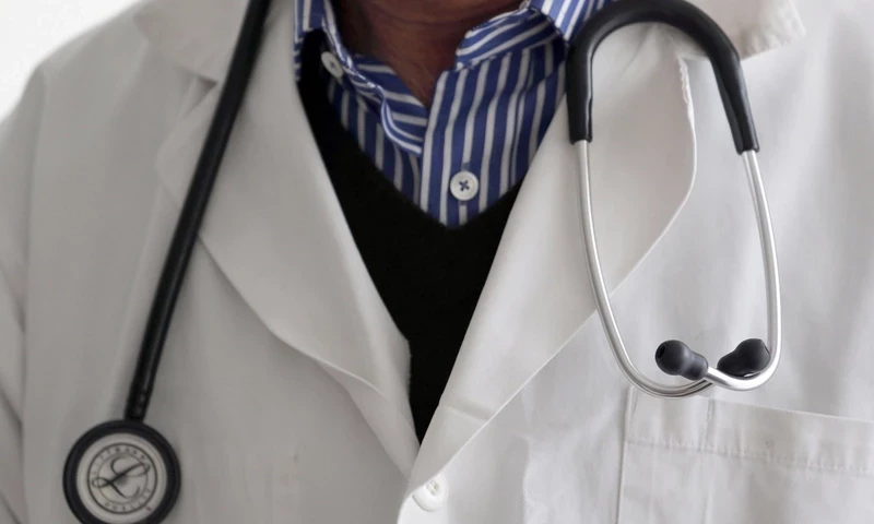 PMDC revokes doctors&rsquo; licences for patients&rsquo; deaths