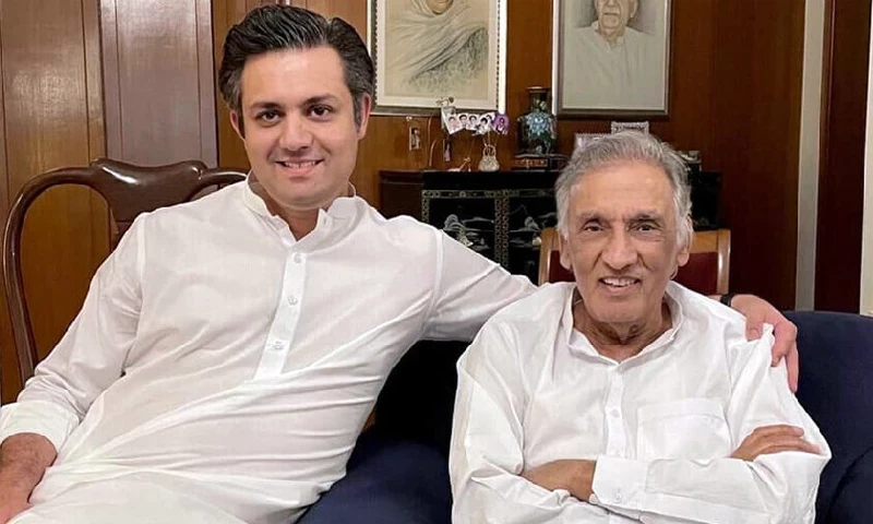 Hammad Azhar says his father is back home