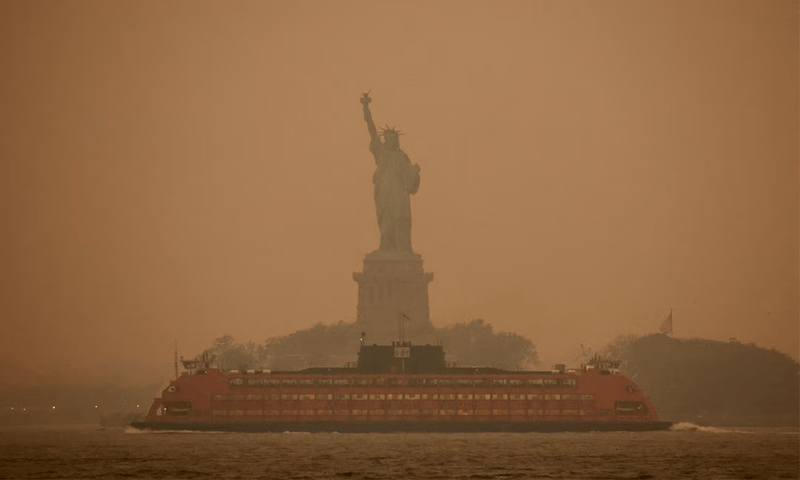 US East Coast blanketed in veil of smoke from Canadian fires
