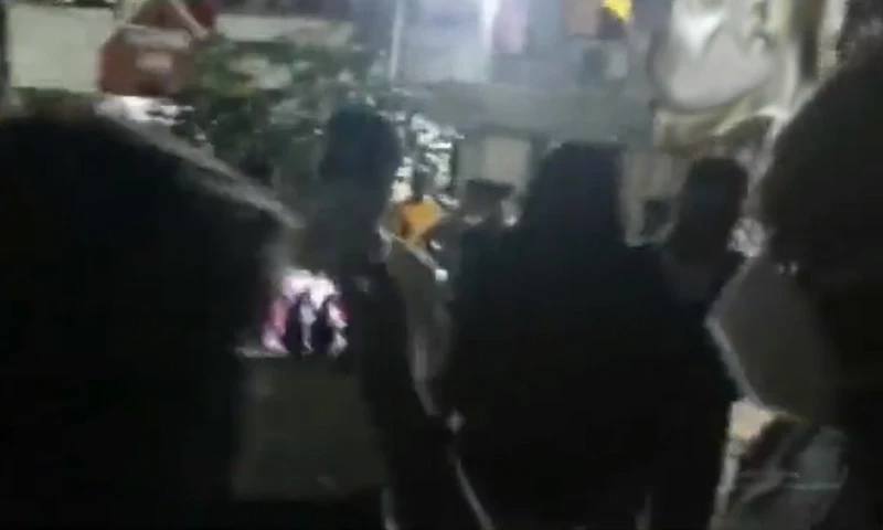 Man kills girlfriend and chops her body into 20 pieces, police