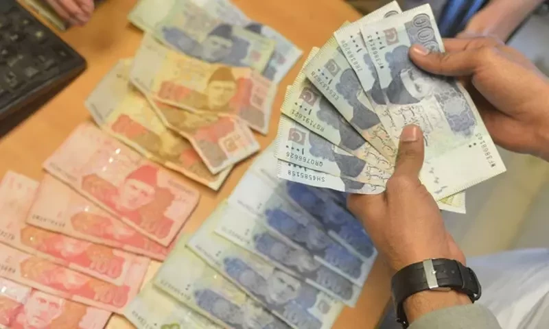 Sindh government announces 35% increase in salaries