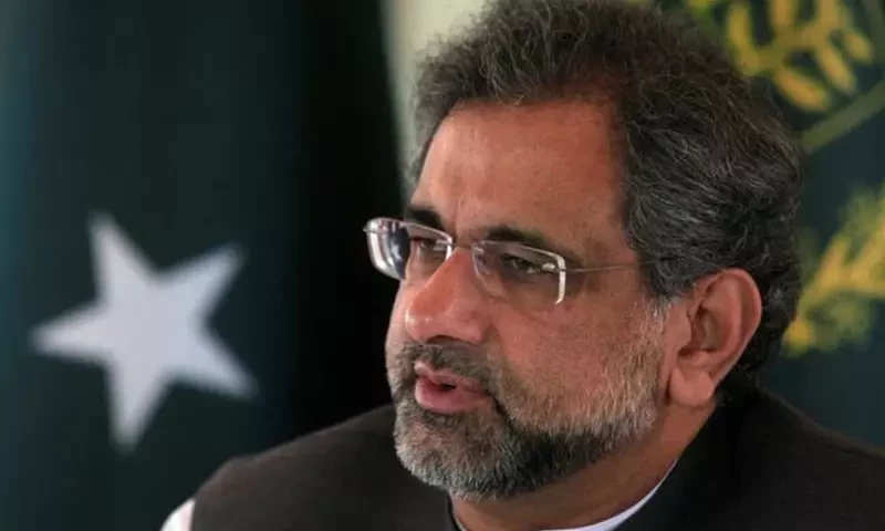PML-N&rsquo;s Shahid Khaqan Abbasi &lsquo;resigns&rsquo; as ECC member