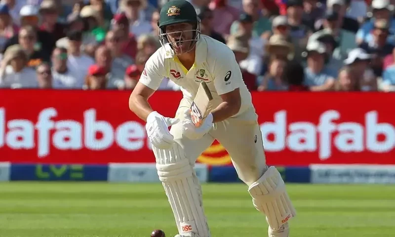 England all out for 273, Australia need 281 for victory