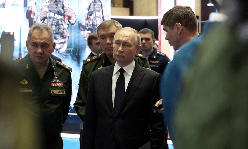 US officials see weakened Putin as Russia turmoil reveals &lsquo;cracks&rsquo;