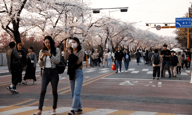 South Koreans become a year or two younger with new system