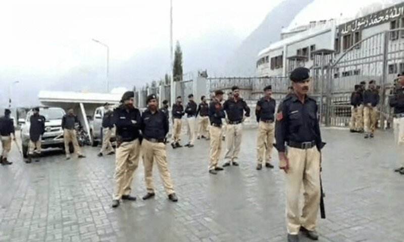 Police enters GB assembly as court stops CM election