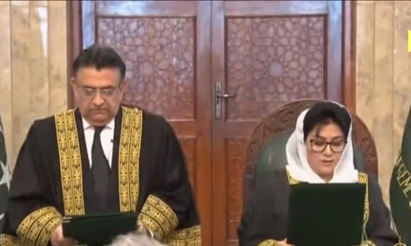 Justice Mussarat Hilali takes oath as Supreme Court judge