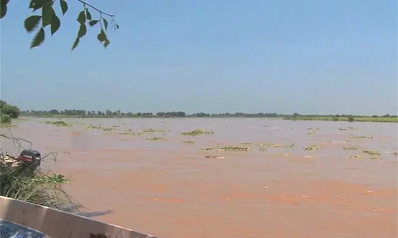 Pakistan asks India to provide accurate water date to prevent floods