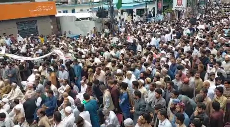 Rallies organised after Friday prayers as Pakistan observes Quran Sanctity Day