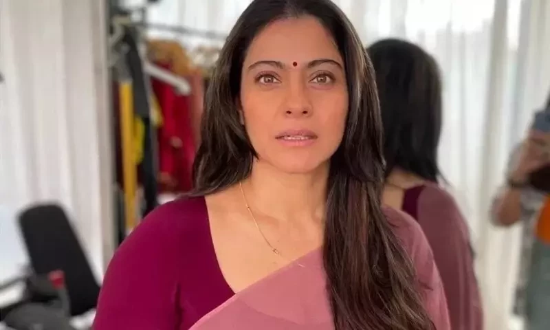 Indian actress Kajol issues clarification after &lsquo;uneducated leaders&rsquo; remarks